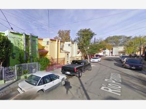 Casa en venta en Ugarte, Piedras Negras — foto 2 de 11