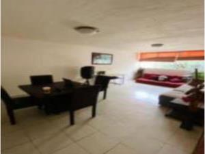 Casa en venta en Hacienda Del Tepeyac, Zapopan — foto 3 de 9