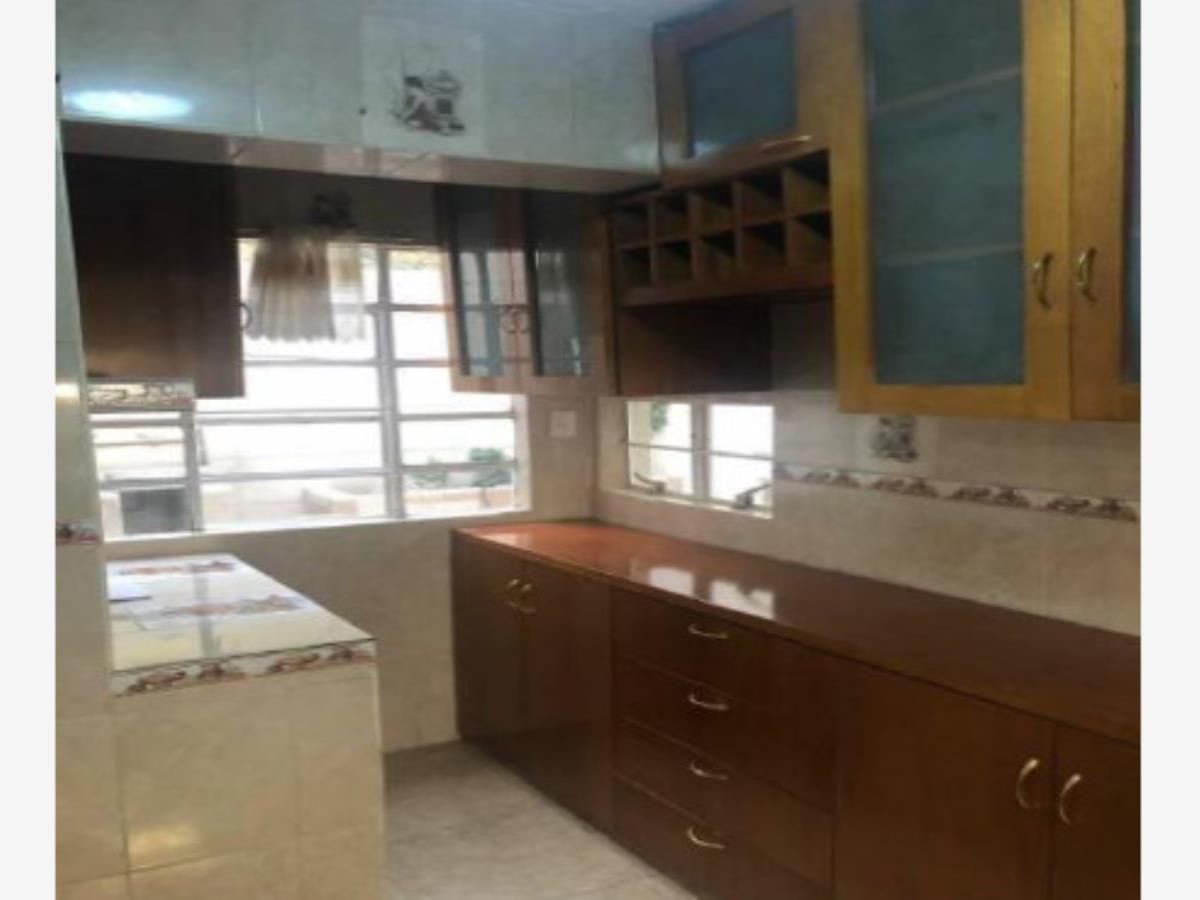 Casa en venta en Valle del Tepeyac, Gustavo A. Madero — foto 1 de 10