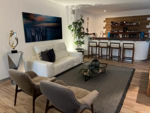 Casa en venta en Colinas del Bosque 1a Sección, Corregidora — foto 3 de 16