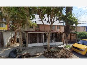 Casa en venta en Pedregal del Valle, Torreón — foto 2 de 15