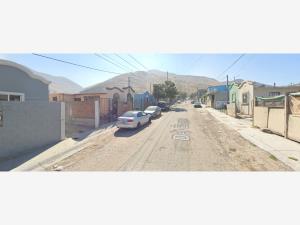 Casa en Valle Vista 1ra. Sección, Tijuana, Baja California