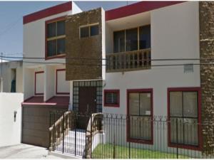 Casa en venta en Jardines del Country, Guadalajara — foto 3 de 9