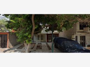 Casa en venta en Pedregal del Valle, Torreón — foto 3 de 12