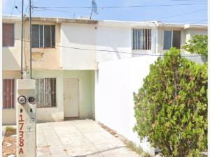 Casa en venta en Pedregal del Valle, Torreón — foto 2 de 13
