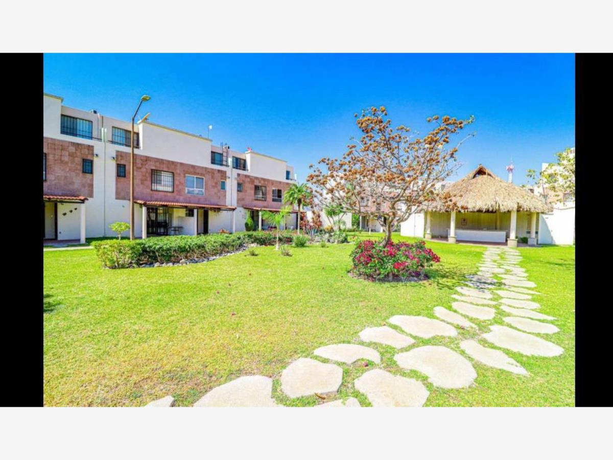 Casa en venta en Real Santa Fe, Xochitepec — foto 1 de 10