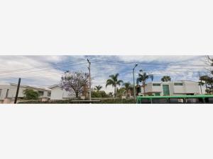 Casa en Valle Real, Zapopan, Jalisco