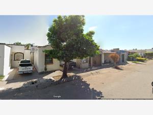 Casa en venta en Villas del Manantial, Culiacán — foto 3 de 12