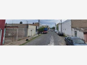 Casa en venta en San Miguel de Huentitán El Alto 1a Secc, Guadalajara — foto 3 de 5