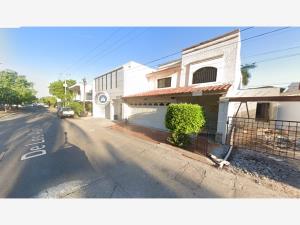 Casa en venta en La Campiña, Culiacán — foto 3 de 8
