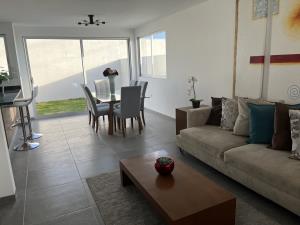 Casa en venta en San Bernardino Tlaxcalancingo, San Andrés Cholula — foto 3 de 21