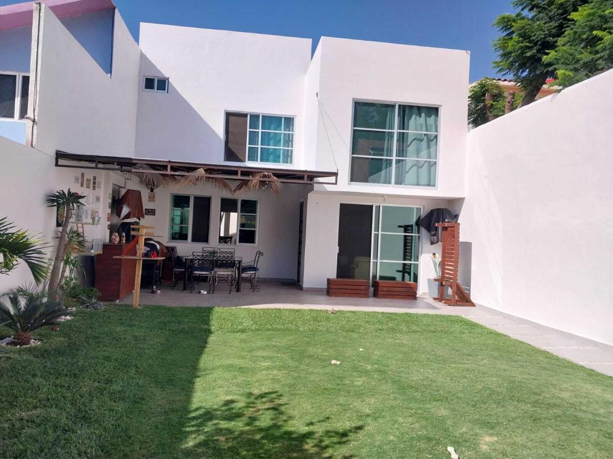 Casa en venta en Acapatzingo, Cuernavaca — foto 1 de 15