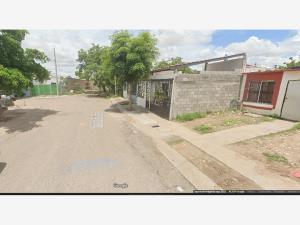 Casa en venta en Urbi Villa del Sol, Culiacán — foto 2 de 12