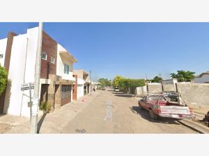 Casa en venta en Villas del Manantial, Culiacán — foto 3 de 12