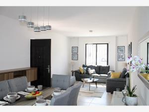 Casa en venta en Portal de las Lomas, Saltillo — foto 2 de 14