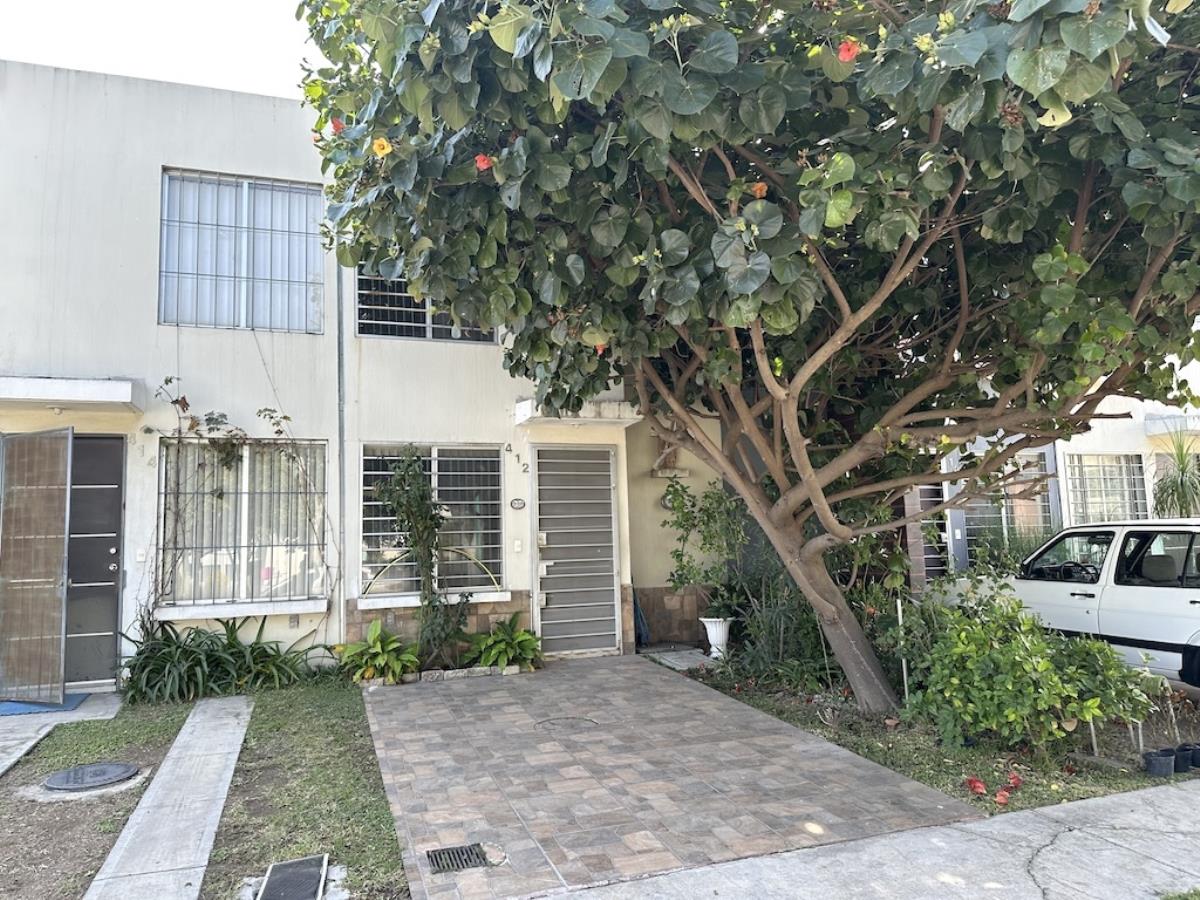 Casa en venta en La Moraleja, Zapopan — foto 1 de 24