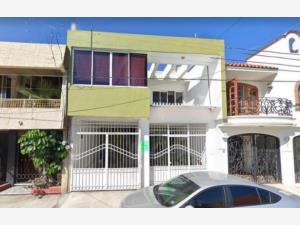 Casa en venta en Estadios, Tepic — foto 3 de 8