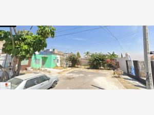 Casa en venta en Hacienda Santa Fe, Tlajomulco de Zúñiga — foto 2 de 7