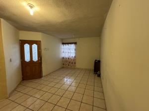 Casa en venta en Las Teresitas, Saltillo — foto 2 de 16