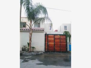 Casa en Ribera del Bosque, Tijuana, Baja California