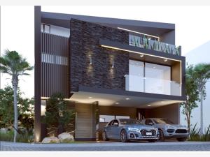 Casa en venta en Lomas de Angelópolis, San Andrés Cholula, Puebla