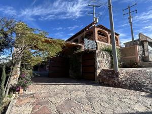 Hotel en venta en Bernal, Ezequiel Montes — foto 2 de 40