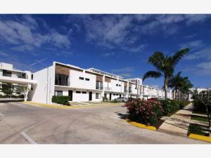 Casa en renta en Astoria, Benito Juárez, Quintana Roo Casa en renta en Astoria, Benito Juárez, Quintana Roo