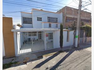 Casa en venta en Izcalli Jardines, Ecatepec de Morelos — foto 2 de 12