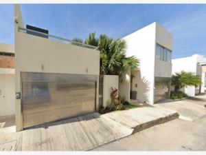 Casa en venta en Montebello, Mérida — foto 2 de 7