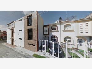 Casa en venta en Peña Blanca, Morelia — foto 2 de 7