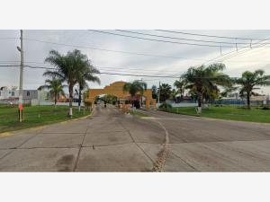 Casa en venta en Jardines Del Edén, Tlajomulco de Zúñiga — foto 2 de 7