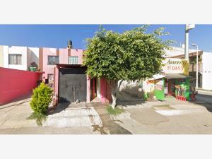 Casa en Los Encinos, Tlajomulco de Zúñiga, Jalisco