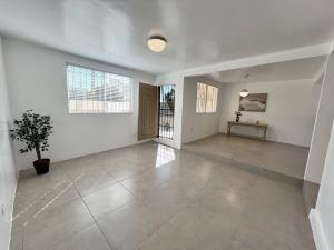 Casa en venta en Lomas Conjunto Residencial, Tijuana — foto 2 de 19
