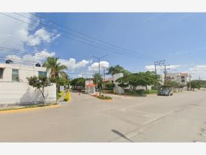 Casa en venta en Portales de Santa Úrsula, León — foto 2 de 7