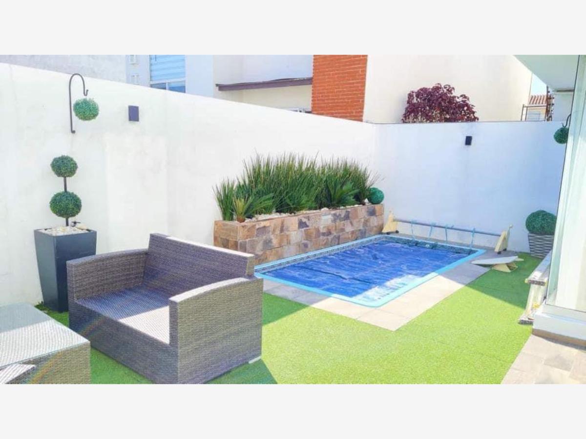 Casa en venta en Lomas de Angelópolis, San Andrés Cholula — foto 1 de 43