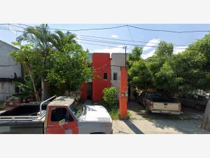 Casa en venta en Villas de San Clemente, Álamo Temapache — foto 3 de 7