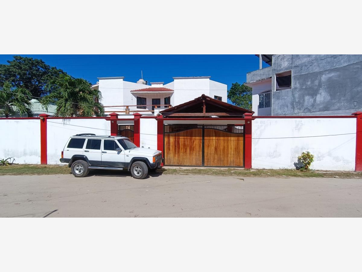 Casa en venta en Ecológica Licenciado Carlos A. Madrazo Becerra, Comalcalco — foto 1 de 88
