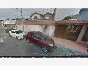 Casa en Oceanía, Saltillo, Coahuila de Zaragoza