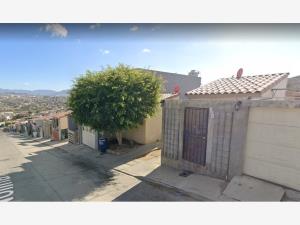Casa en Los Encinos, Ensenada, Baja California