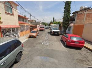 Casa en venta en Santa Cruz Acatlan, Naucalpan de Juárez — foto 2 de 7