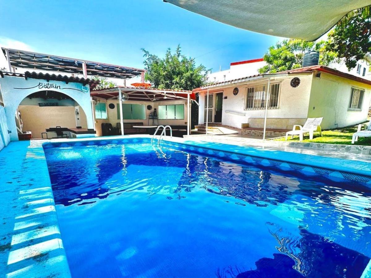 Casa en venta en Tequesquitengo, Jojutla — foto 1 de 21