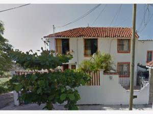 Casa en venta en Sector I, Santa María Huatulco, Oaxaca