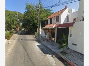 Casa en venta en Sector I, Santa María Huatulco — foto 2 de 13