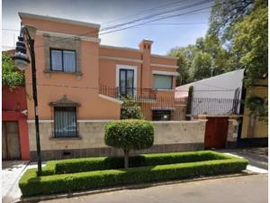 Casa en Del Carmen, Coyoacán, Ciudad de México