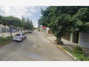 Casa en venta en Coatzacoalcos Centro, Coatzacoalcos — foto 3 de 7