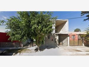 Casa en venta en Hacienda Santa Fe, Tlajomulco de Zúñiga — foto 2 de 8