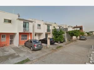 Casa en venta en Eduardo Soto Innes, Minatitlán — foto 2 de 7