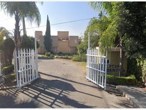 Casa en venta en San Lorenzo Tetlixtac, Coacalco de Berriozábal — foto 2 de 18