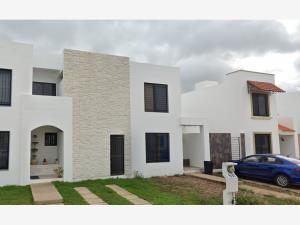 Casa en venta en Gran Santa Fe, Mérida — foto 3 de 7