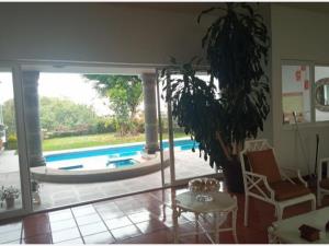 Casa en venta en Jardines de Ahuatepec, Cuernavaca — foto 2 de 29
